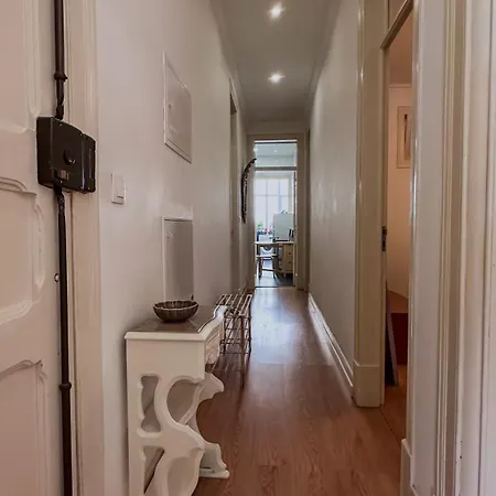 Anjos Signature Decoration Big House In Downtown Apartment